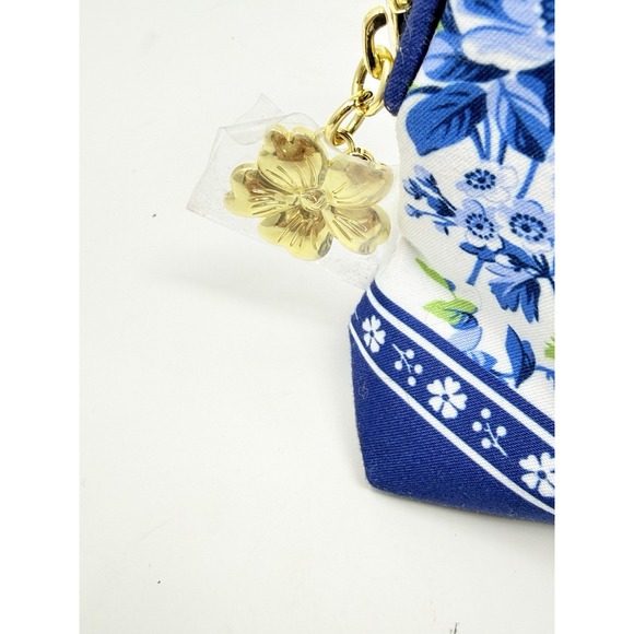 New! Estee Lauder Blue Flower , Bird Print Makeup Bag with Zipper - Picture 5 of 8